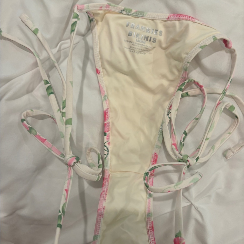 Frankie’s Bikinis set size L - Picture 3 of 6